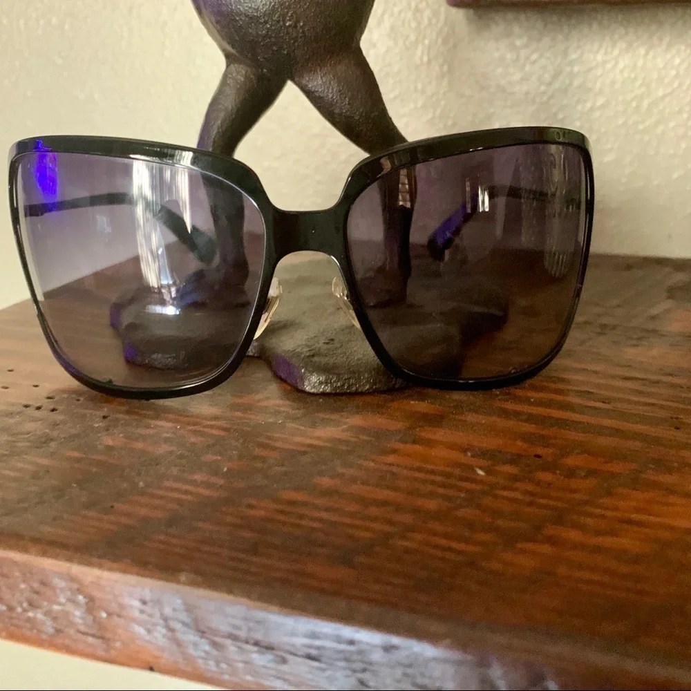 RARE YVES SAINT LAURENT 6145/S